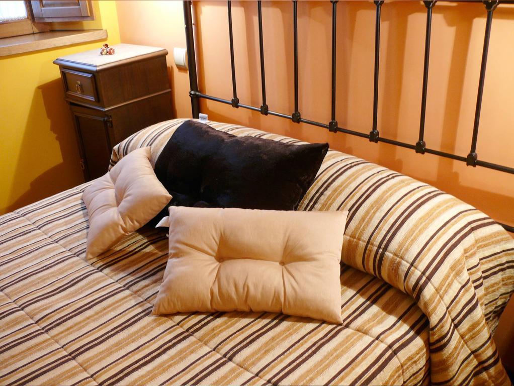 Apartamentos Top Medieval Siguença Quarto foto